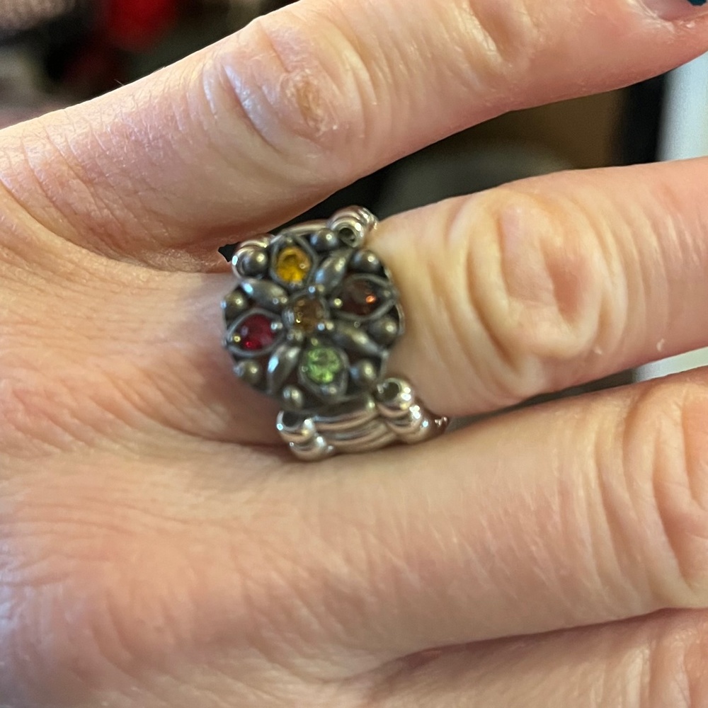 Stretch ring